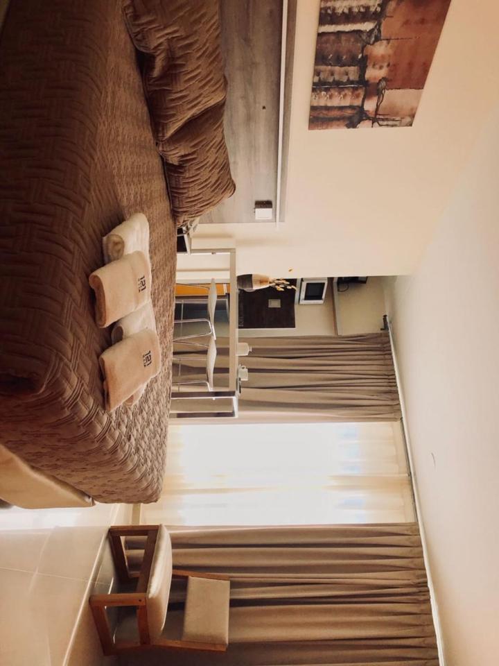 Illia 121 Apart Hotel Neuquen Bagian luar foto