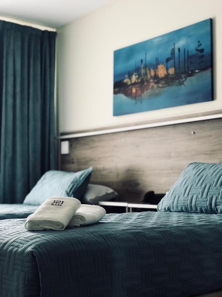 Illia 121 Apart Hotel Neuquen Bagian luar foto