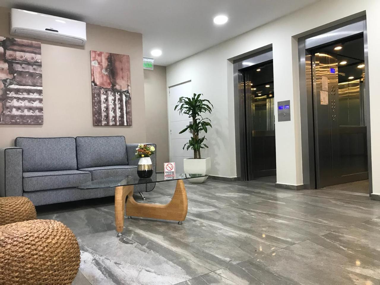 Illia 121 Apart Hotel Neuquen Bagian luar foto