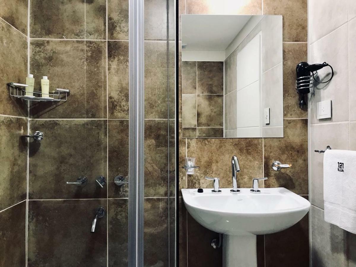 Illia 121 Apart Hotel Neuquen Bagian luar foto